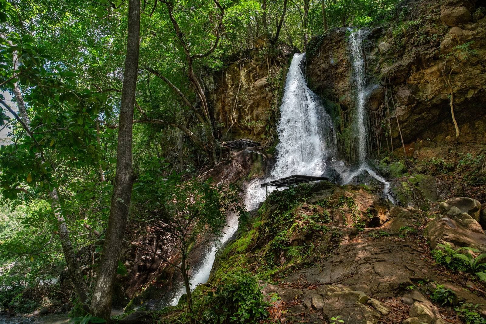 Hacienda Guachipelin: Four Waterfalls Hike & Hot Springs, Rincón de la Vieja, Costa Rica