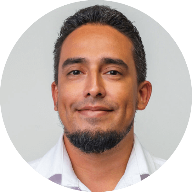 Daniel Alvarado Daniel Alvarado